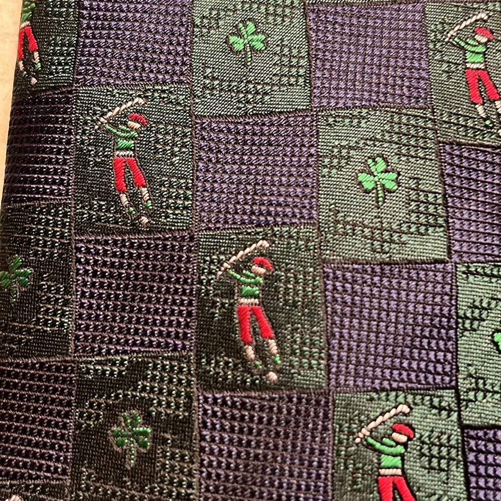 Patrick Francis Ireland Golf golfer shamrocks Blue Green 100% Silk Tie
